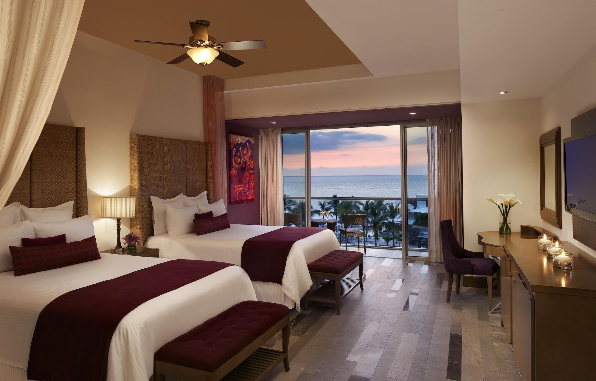 Secrets Vallarta Bay Resort & Spa - Adults Only Puerto Vallarta Exterior photo